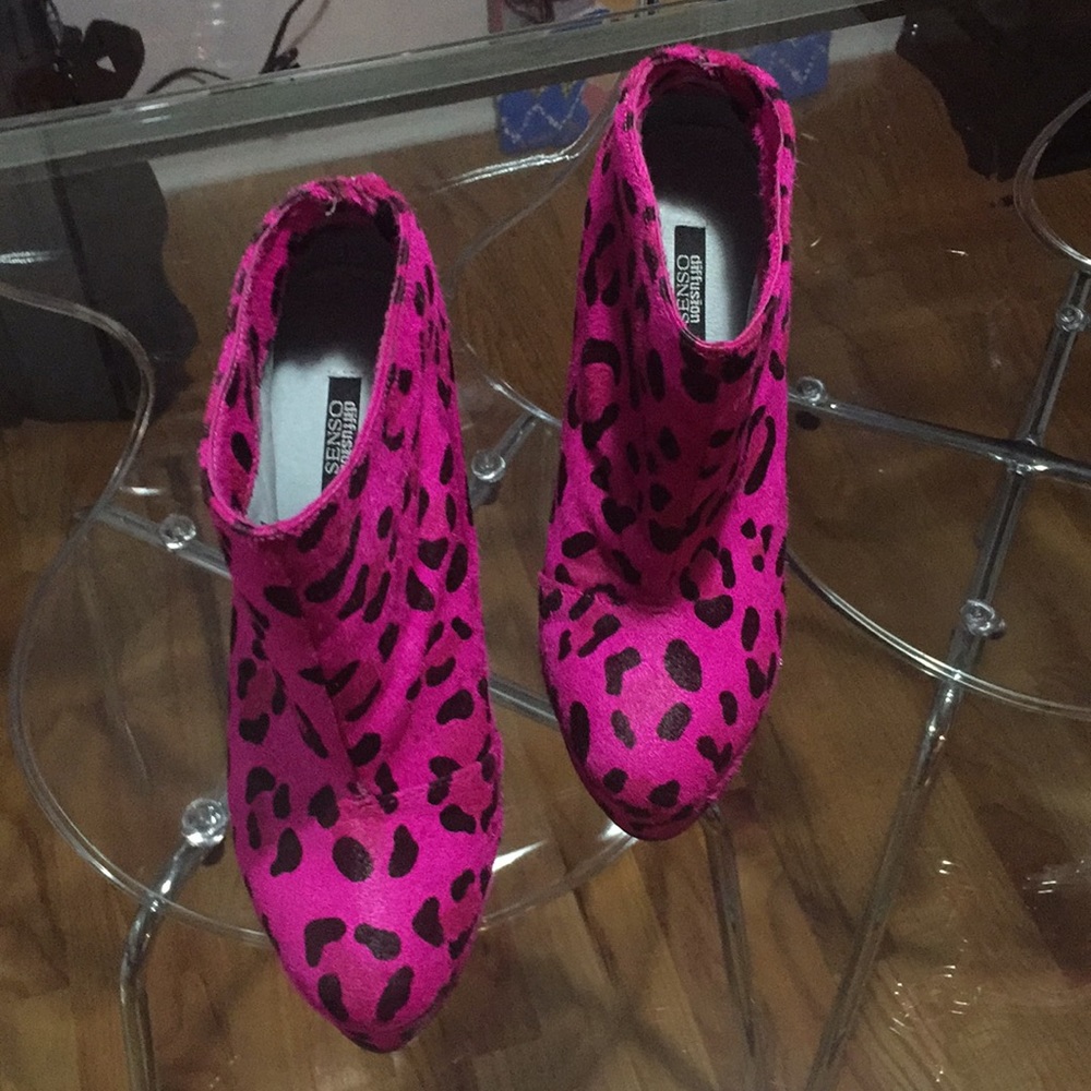 Diffusion SENSOpink leopard Ponyskin platform boot